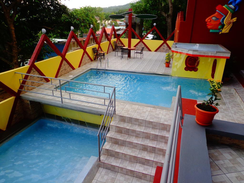 Hotel Maya Vista Tela Exterior photo