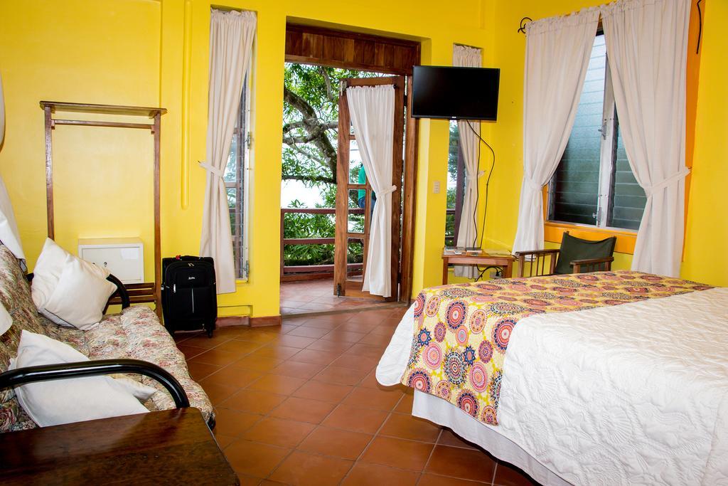 Hotel Maya Vista Tela Exterior photo